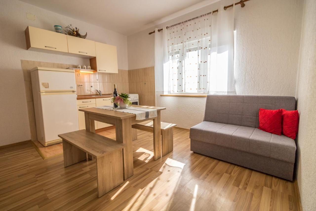 Apartmani Tonkica Supetarska Draga Luaran gambar